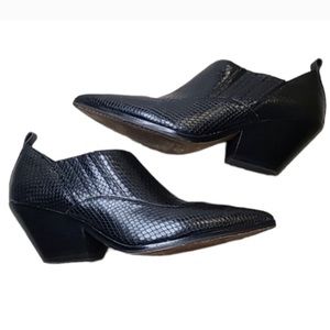 Vince Camuto Jetera Black Snake Print Leather Western Point Toe Booties.